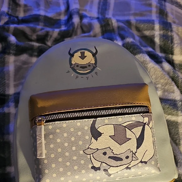 Hot Topic Avatar Backpack in Blue and Tan - Picture 5 of 5